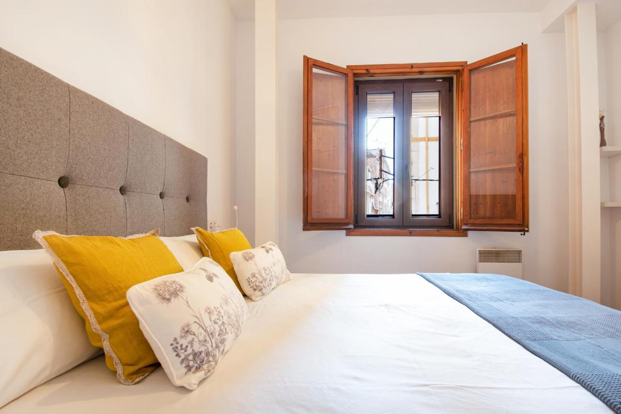 Apartamento En Plaza Sedassos Centro Historico Tarragona Eksteriør billede
