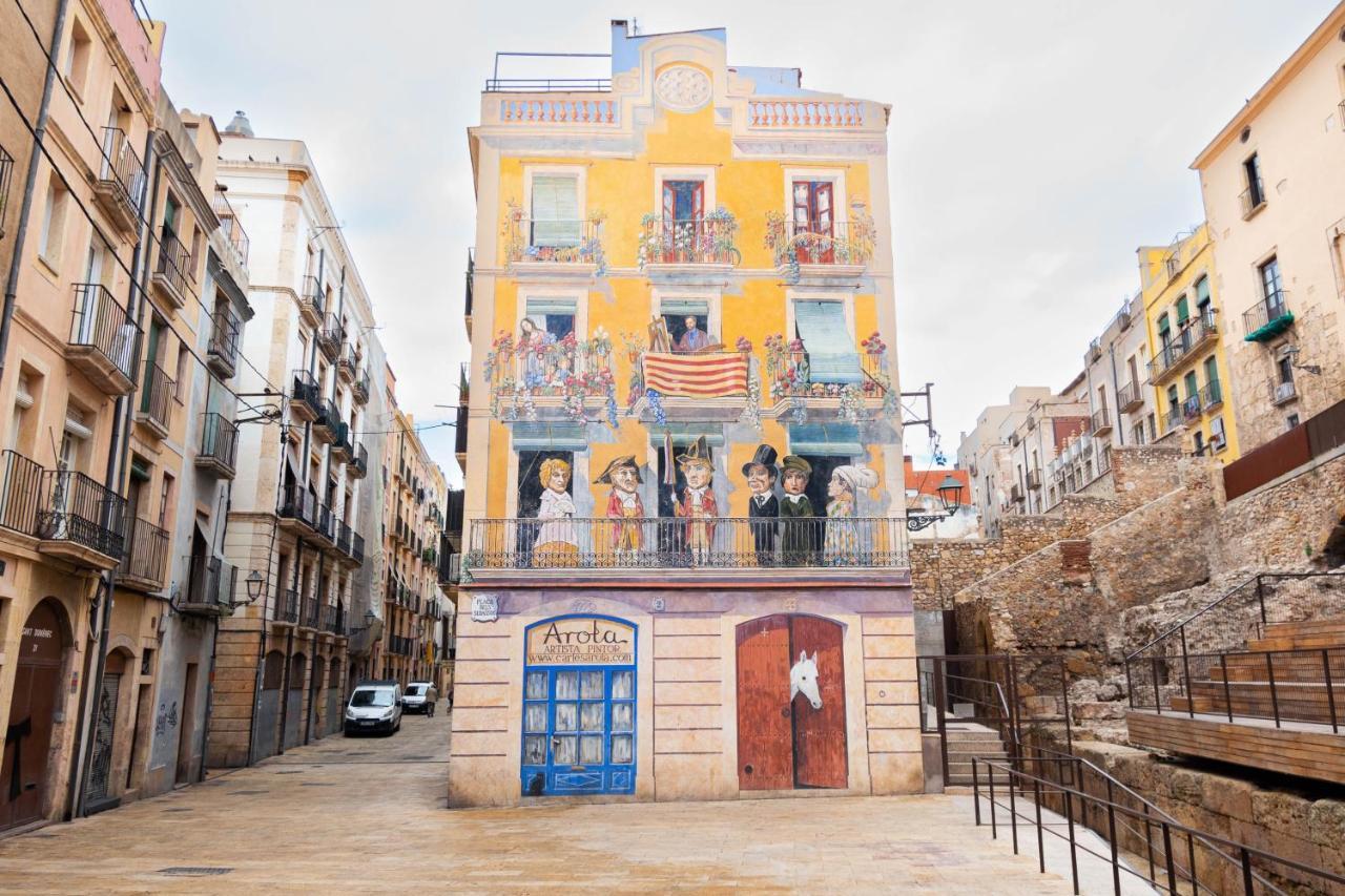 Apartamento En Plaza Sedassos Centro Historico Tarragona Eksteriør billede